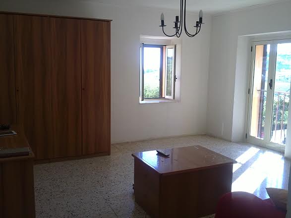 House in Villamagna - Image 5